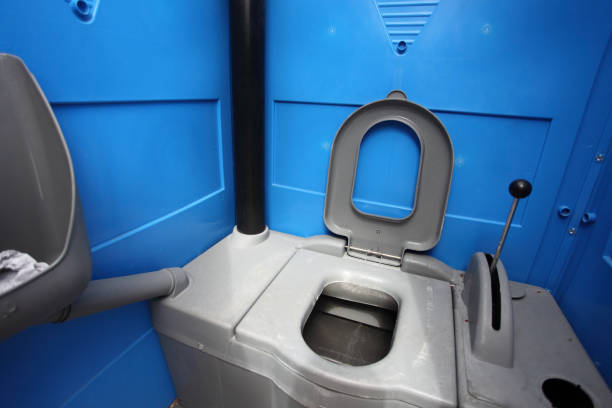 Best Portable restroom trailer rental  in North Zanesville, OH